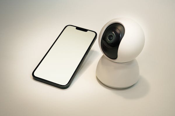 Homiris ou verisure : quelle solution de télésurveillance choisir ?